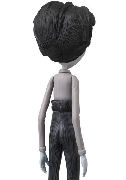 Victor - VCD No.201 figure by Tim Burton, produced by Medicom Toy. Back view.