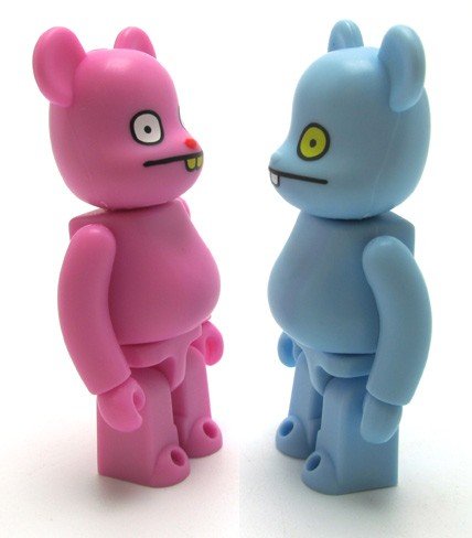 Trunko & Babo Be@rbrick 100% Set figure by David Horvath, produced by Medicom Toy. Side view.
