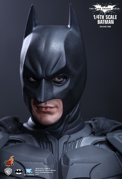 1/4th Scale The Dark Knight Rises Batman figure by Kojun, produced by Hot Toys. Detail view.