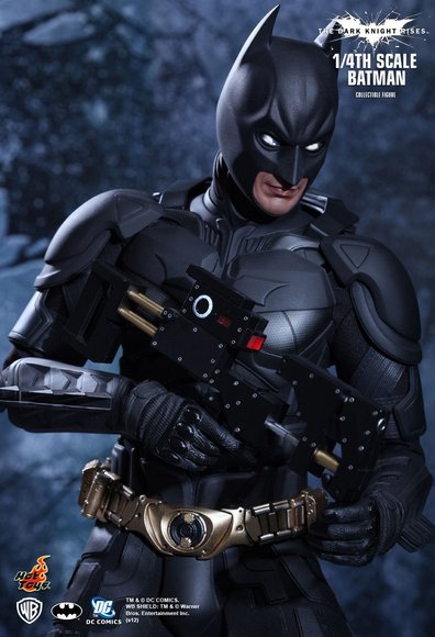 1/4th Scale The Dark Knight Rises Batman figure by Kojun, produced by Hot Toys. Detail view.
