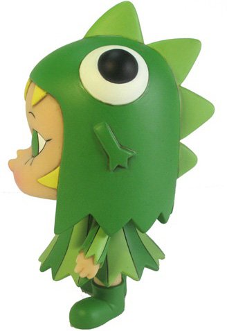 Monster Molly figure by Kenny Wong, produced by How2Work. Side view.