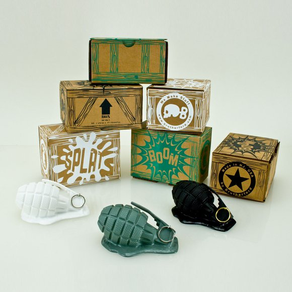 Boom Splat - Green figure by Brutherford, produced by Brutherford Industries. Packaging.