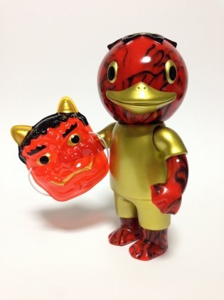 Oni Kappa (鬼かっぱ) - Red & Black Marbled Vinyl figure by Koji Harmon (Cometdebris), produced by Cometdebris. Front view.