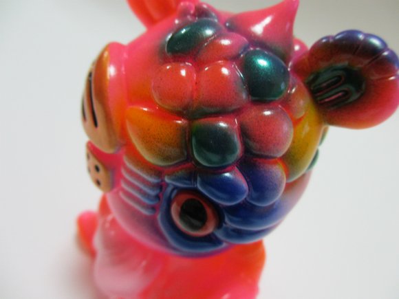 Mutant Bearos - Pearl Pink figure by Realxhead X Goccodo, produced by Realxhead. Detail view.
