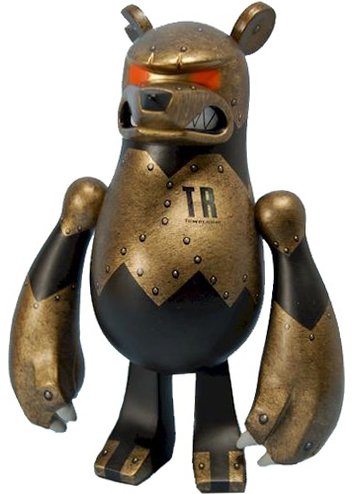 Knuckle Bear Iron - TR figure by Touma, produced by Toy2R. Front view.