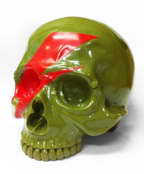 1/1 Skull Head - Chermy-Bom figure by Secret Base, produced by Secret Base. Front view.