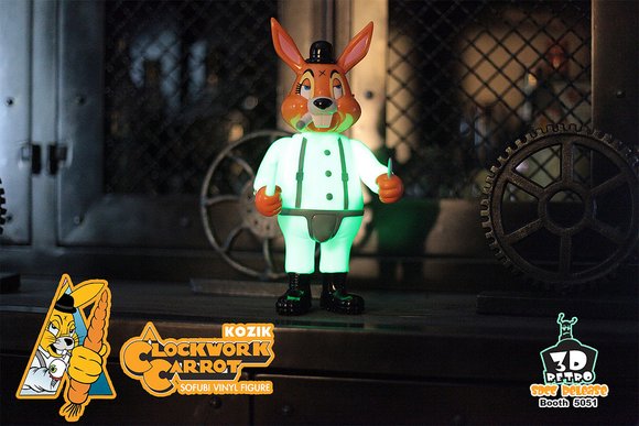 A Clockwork Carrot - SDCC 2013, 3DRetro Exclusive figure by Frank Kozik, produced by Blackbook Toy. Front view.