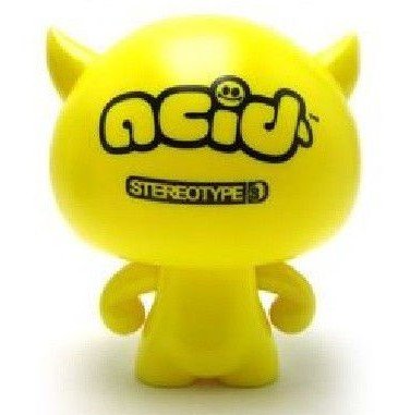 Acid Boo figure by Superdeux, produced by Red Magic. Back view.