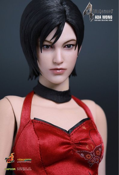 Ada Wong figure by Jc. Hong & Kojun, produced by Hot Toys. Detail view.