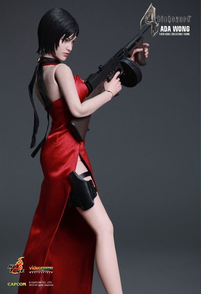Ada Wong figure by Jc. Hong & Kojun, produced by Hot Toys. Detail view.