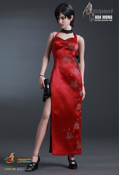 Ada Wong figure by Jc. Hong & Kojun, produced by Hot Toys. Front view.