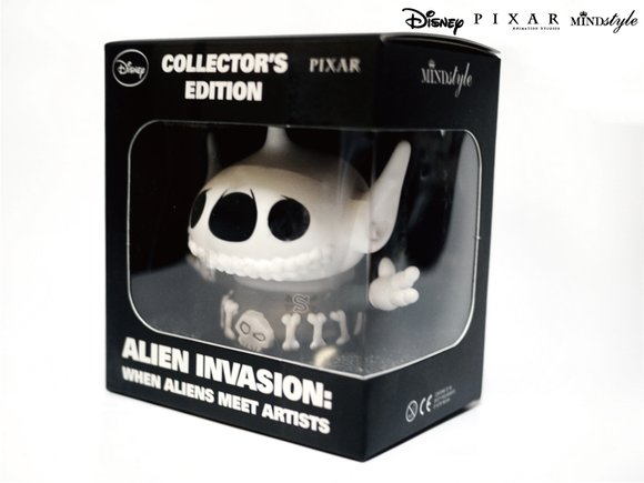 Alien Invasion meet SB Ver. figure by Disney X Pixar X Secret Base, produced by Mindstyle. Packaging.