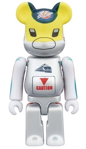 Anisong station BE@RBRICK 100% figure, produced by Medicom Toy. Front view.