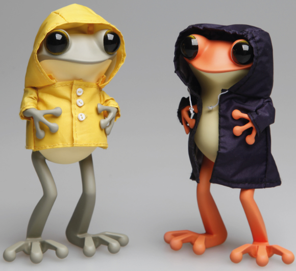 Apo Frog (Purple Raincoat Ver.) figure by Twelvedot, produced by Twelvedot. Front view.