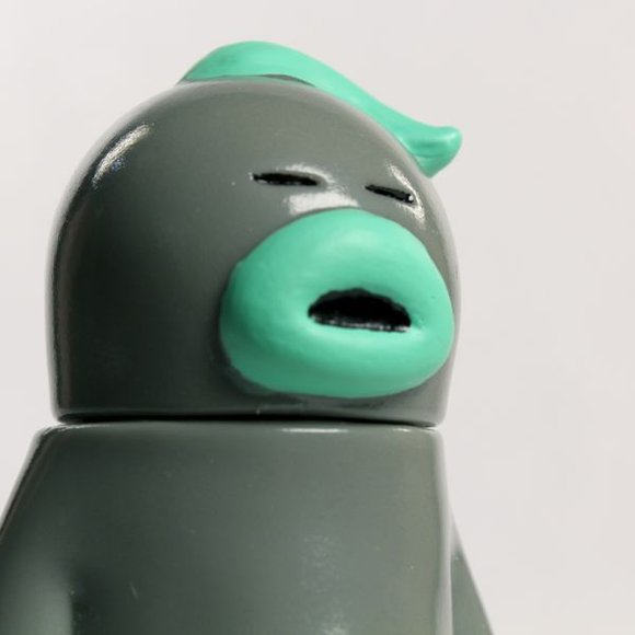 Are figure by Hariken, produced by Mad Panda Factory. Detail view.