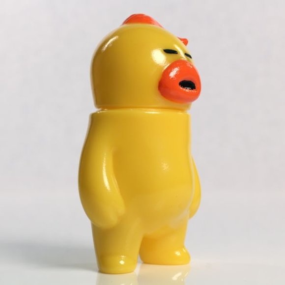 Are figure by Hariken, produced by Mad Panda Factory. Side view.