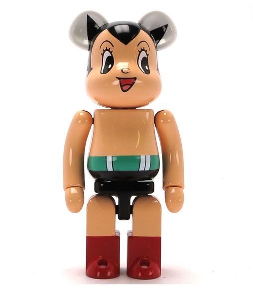 Astro Boy Be@rbrick 200% figure by Osamu Tezuka, produced by Medicom. Front view.