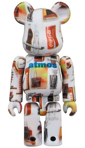 atmos × Coca-Cola TYPE-5 BE@RBRICK 100％ figure, produced by Medicom Toy. Front view.