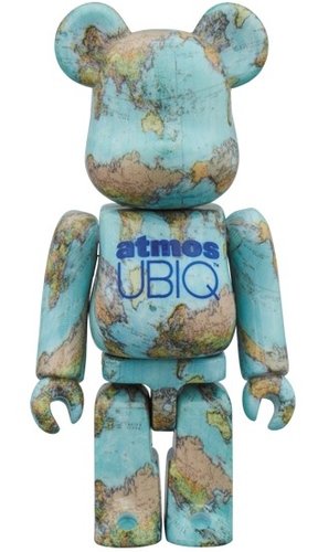 atmos x UBIQ BE@RBRICK 100% figure, produced by Medicom Toy. Front view.