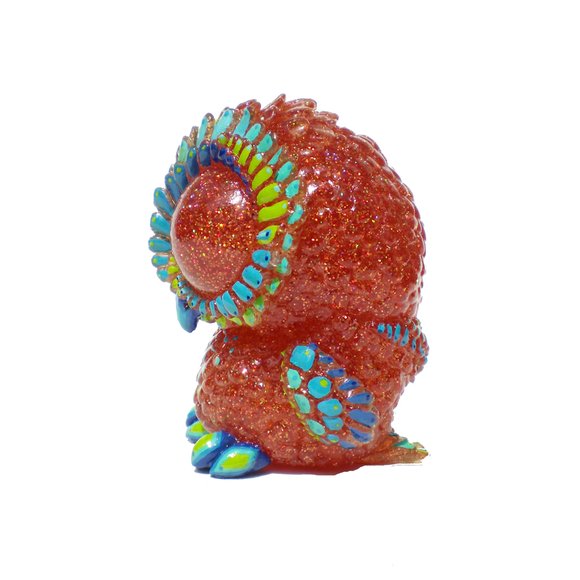 Baby Owl - Topaz Glitter figure by Kathleen Voigt. Side view.