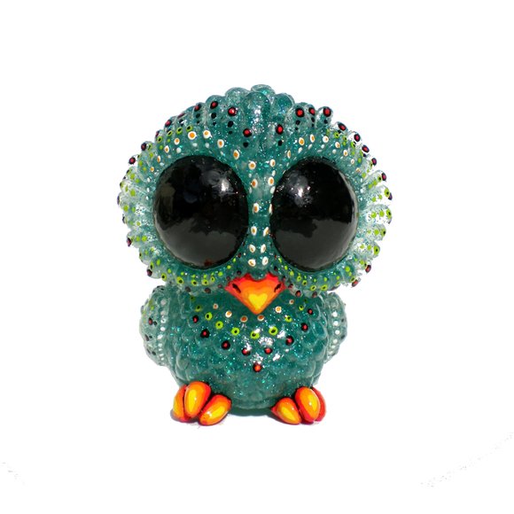 Baby Owl - Turquoise Glitter figure by Kathleen Voigt. Front view.