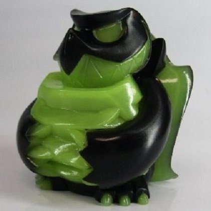 Baby Skuttle - Dark Green Ver figure by Touma. Front view.