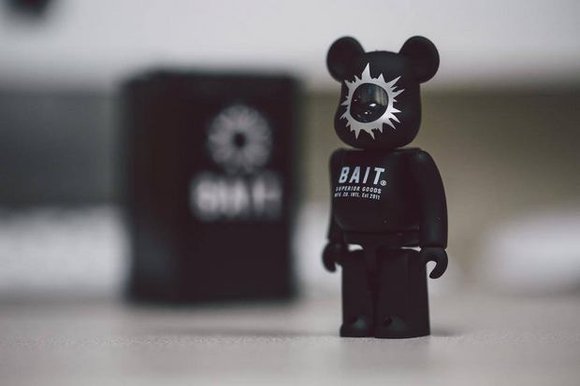 BAIT x Medicom Be@rbrick 100% figure, produced by Medicom Toy. Front view.