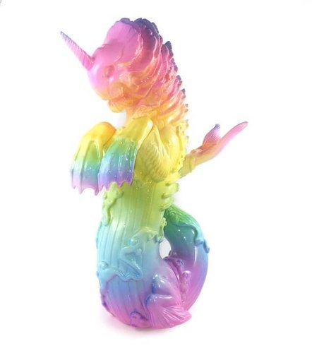 Bake-Kujira - Pastel Rainbow Version figure by Candie Bolton, produced by Toy Art Gallery. Front view.
