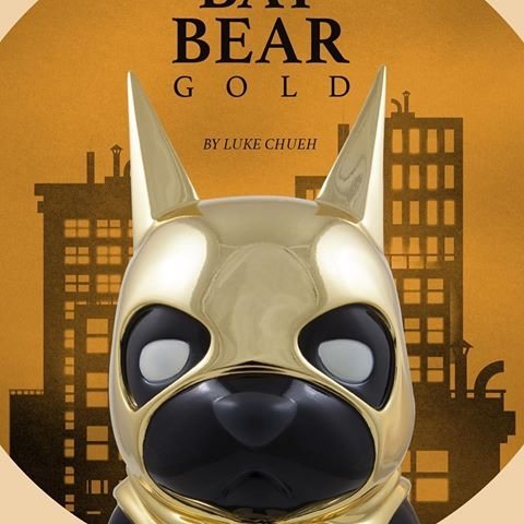 Bat Bear Gold figure by Mighty Jaxx, produced by Mighty Jaxx. Front view.