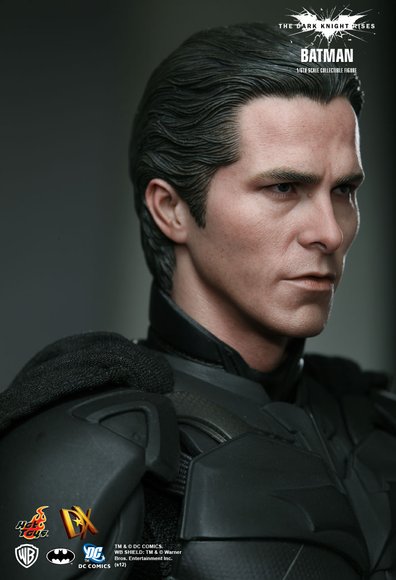Batman/ Bruce Wayne DX 12 figure by Jc. Hong, produced by Hot Toys. Detail view.
