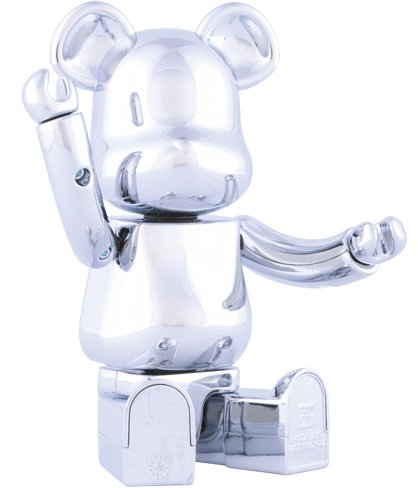 Be@rbrick 200% Chrome figure, produced by Medicom Toy X Bandai. Front view.