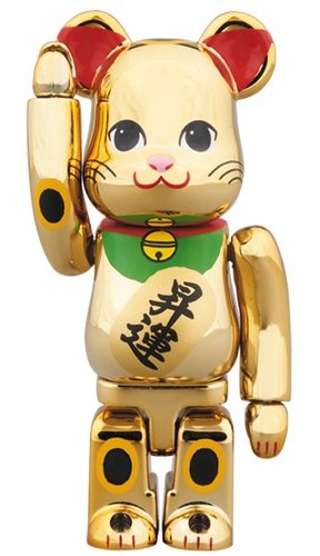 Beckoning cat  - Rising Fortunes BE@RBRICK 100% figure, produced by Medicom Toy. Front view.