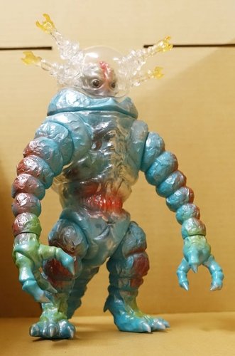 Bem Mud Phantom figure by Jetturre, produced by Handsometarom, Inc.. Front view.