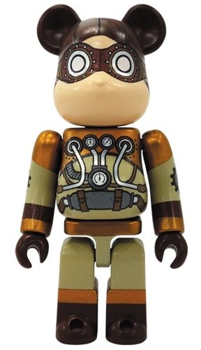 Be@rbick 30 – SF (Steamboy Steampunk) figure, produced by Medicom Toy. Front view.
