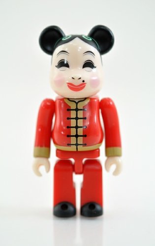 BE@RBRICK 29 - SECRET (ni hao!) figure, produced by Medicom Toy. Front view.