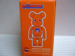 Arashi Be@rbrick 100% - Orange Version  figure by Arashi, produced by Medicom Toy. Packaging.