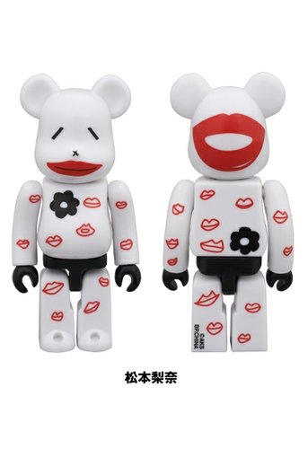 Be@rbrick - SKE48 design figure, produced by Medicom Toy. Front view.