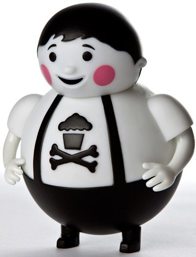 Big Kid - Classic figure by Johnny Cupcakes, produced by Johnny Cupcakes. Front view.