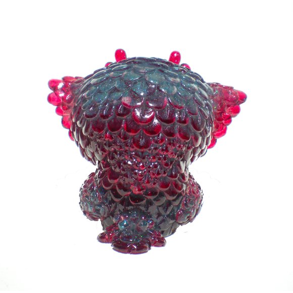 Biggy Owl - Teal / Red Glitter figure by Kathleen Voigt. Back view.