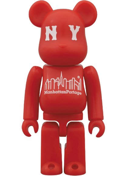 Manhattan Portage 30th Anniversary Be@rbrick 100% figure, produced by Medicom Toy. Front view.