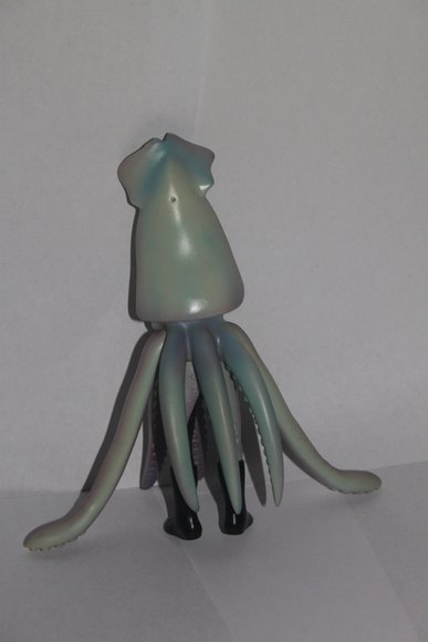 Squid Wrestler figure, produced by Medicom Toy. Back view.