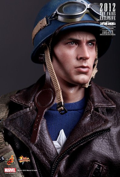 Captain America (Rescue Uniform Version) figure by Yulli, produced by Hot Toys. Detail view.