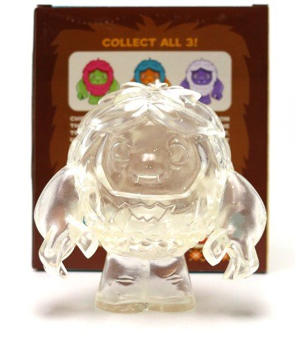 Chipster - Clear figure by Scott Tolleson, produced by Stolle Art. Front view.