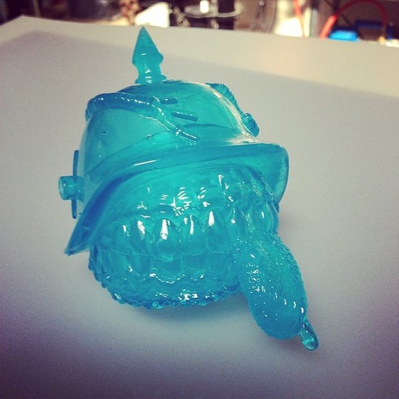 Clear Blue Hateball set - SDCC 2014 figure by Frank Kozik, produced by Grody Shogun. Front view.