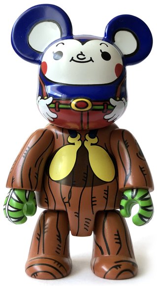 CuCu Mouse figure by Kei Sawada, produced by Toy2R. Front view.