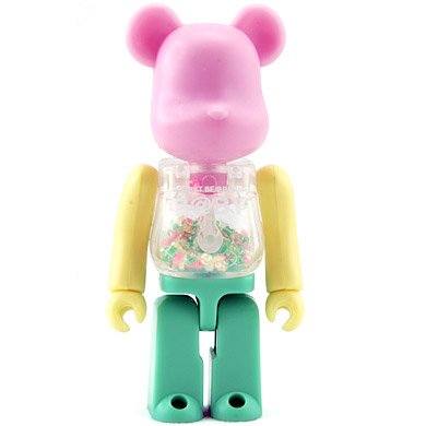 Cute Be@rbrick Series 15 figure by Chiaki Kuriyama, produced by Medicom Toy. Front view.