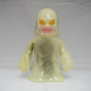 Damnedron - GID figure by Rumble Monsters, produced by Rumble Monsters. Front view.