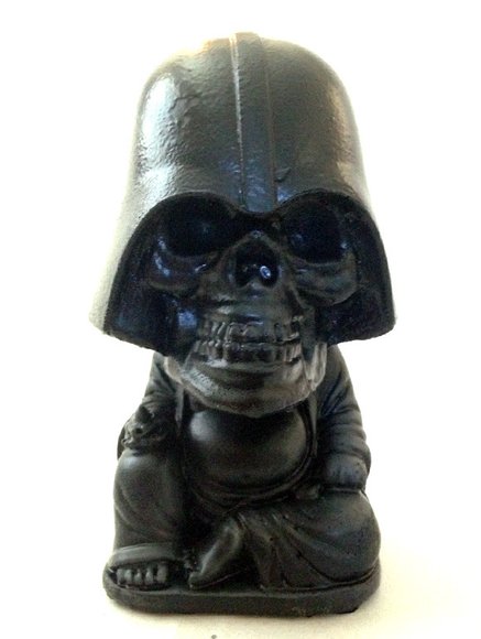 Darkside of Death figure by Hydro74, produced by Purveyor Of Sin. Front view.