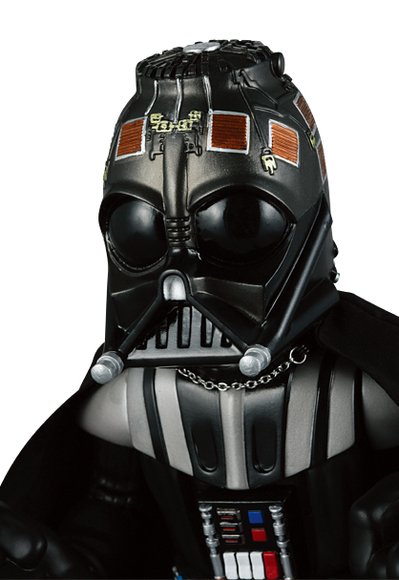 Darth Vader - VCD Special No.27 figure by H8Graphix, produced by Medicom Toy. Detail view.