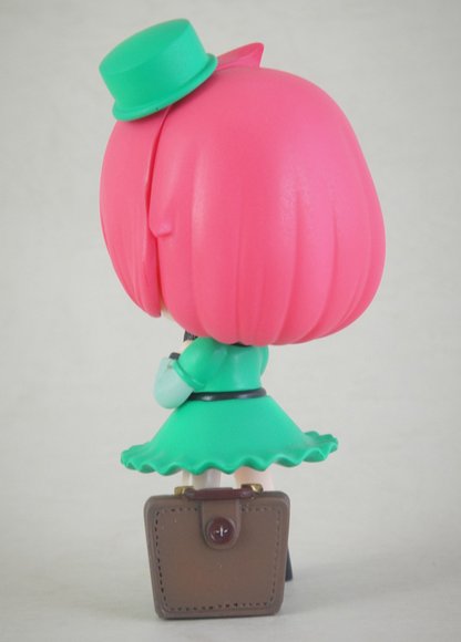 Dorothy figure by Kaijin. Back view.